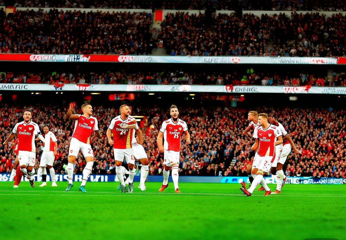 欧冠焦点战报：皇马惜败曼城，阿森纳六连胜领跑，穆里尼奥率罗马力克强敌